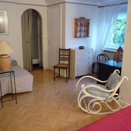 Au Vieux Cedre Bed & Breakfast Mouvaux ภายนอก รูปภาพ