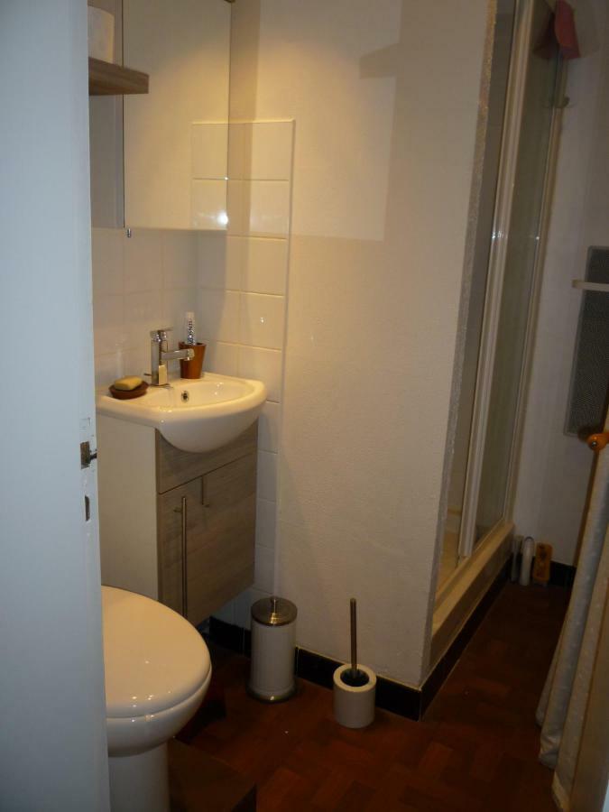Au Vieux Cedre Bed & Breakfast Mouvaux ภายนอก รูปภาพ