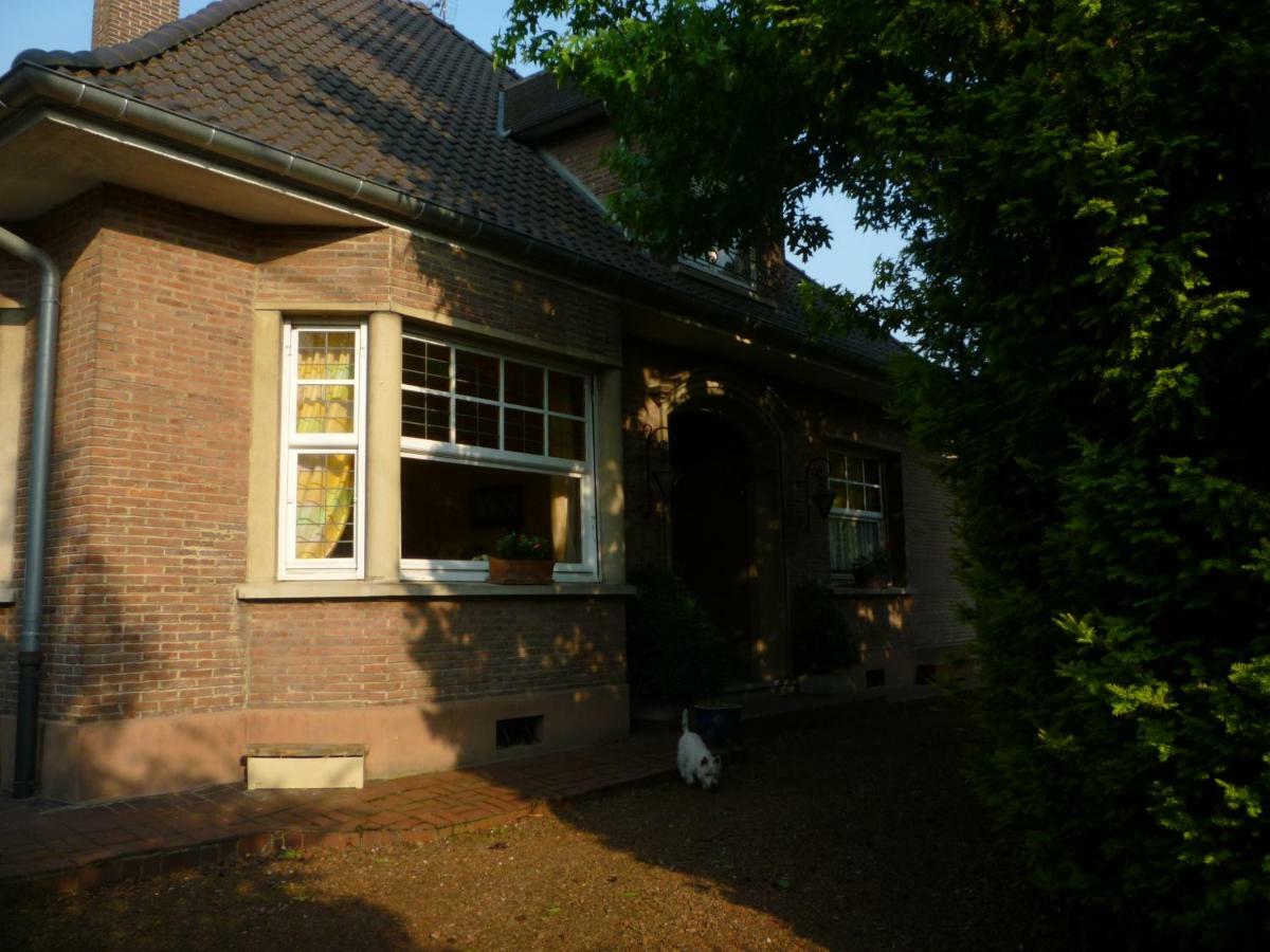Au Vieux Cedre Bed & Breakfast Mouvaux ภายนอก รูปภาพ